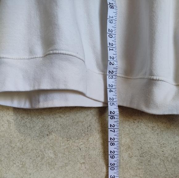 Disney Winnie the Pooh Sweatshirt Christmas Size XXL 19 - Picture 3 of 8